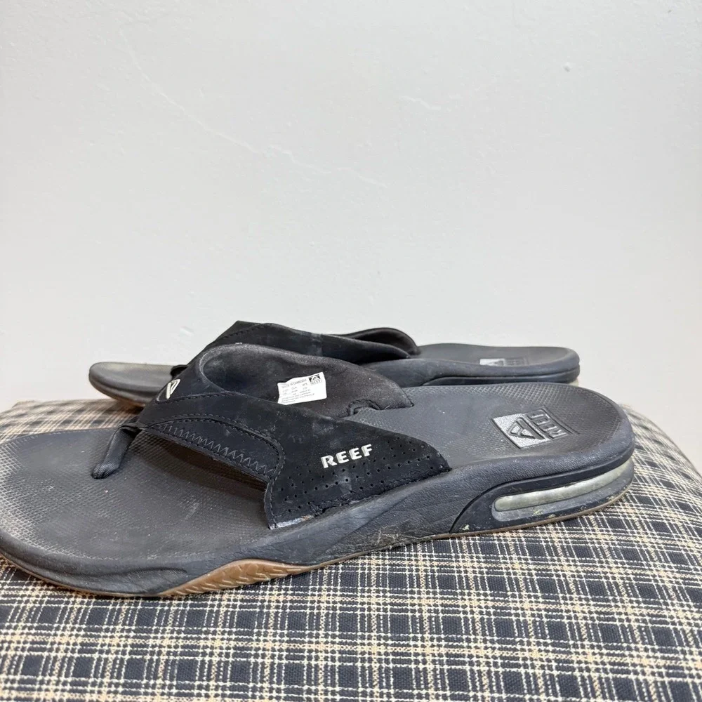 Reef Fanning Bottle Opener Flip Flop Sandals Size 11 Black